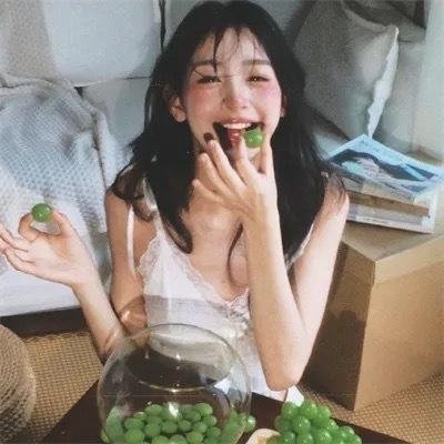 乘风而上的她